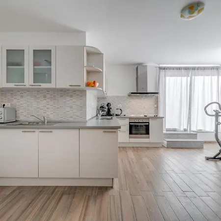 With Shared Pool Podstrana